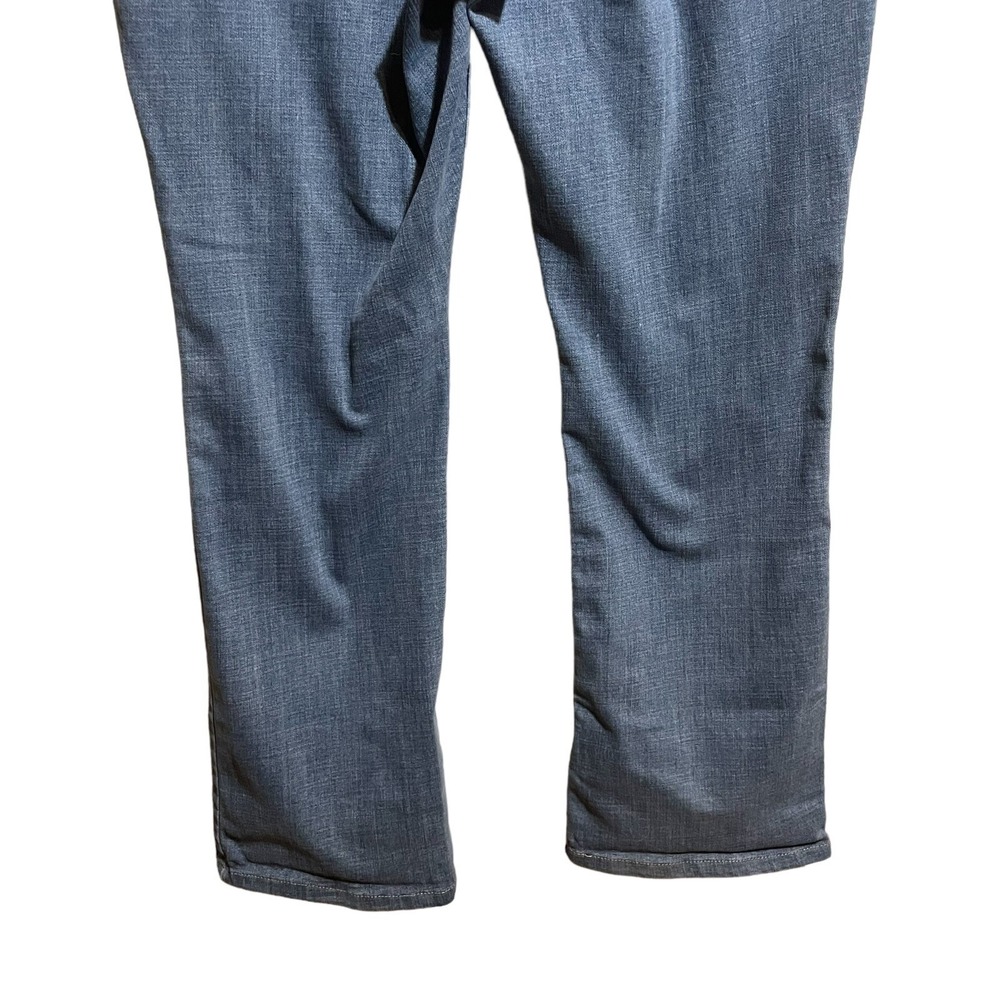 Levis Jean Women sz 32 Classic Bootcut 14M 34x29 Blue Denim Stretch Pants Casual - Picture 7 of 11